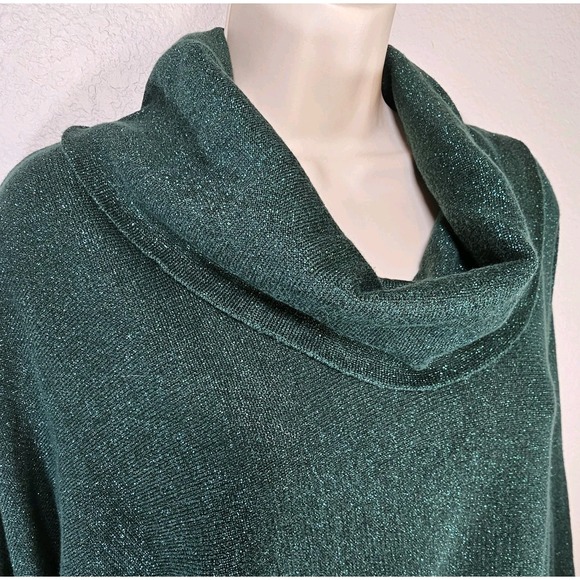 Style & Company Top Woman XL Green Sparkly 3/4 Sleeve Scoop Neck Tapered Waist - Picture 2 of 13